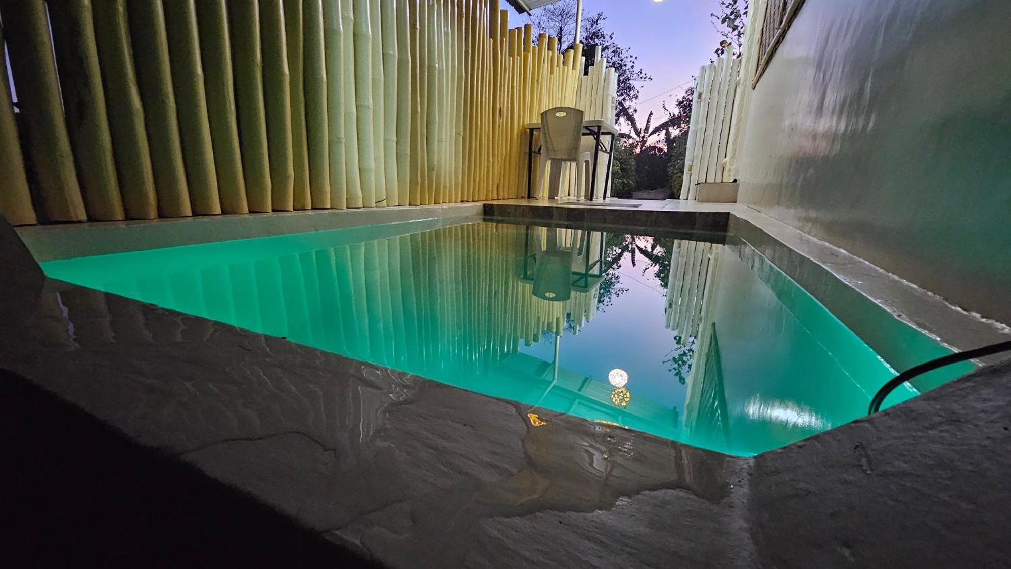 A Touch Of Pink Secret Eco Retreat With Pool, Starlink Wifi, Netflix, Mountain Views - Peaceful Stay In Puerto Princesa Near Underground River, Firefly Watching, And Waterfalls - Perfect Stop Between El Nido, Port Barton, And Puerto City - Scooter Re Exterior photo